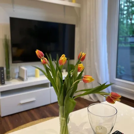 Modernes Mit Balkon & Kostenlosem Parkplatz * Munique