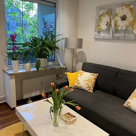 Modernes Mit Balkon & Kostenlosem Parkplatz Apartamento Munique