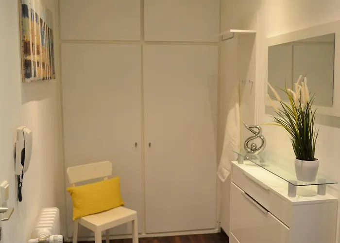 Gemütliches Und Modernes In Grünen Top-lage Apartment Munster (North Rhine-Westphalia)