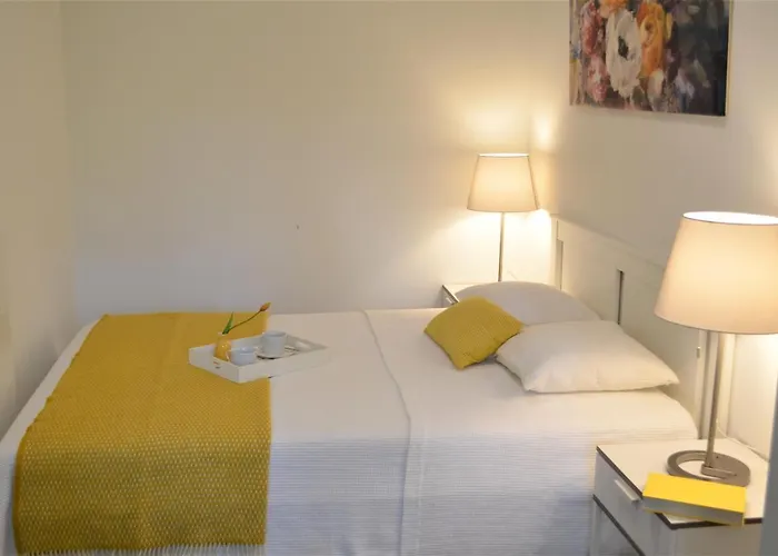 Apartment Gemütliches Und Modernes In Grünen Top-lage